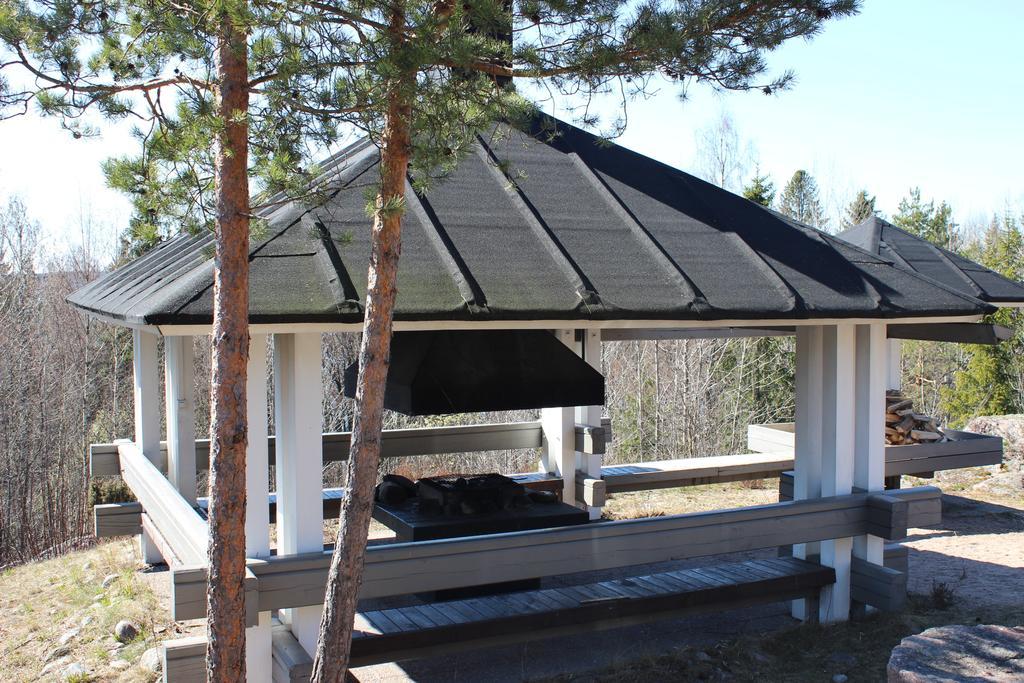 Meri-Ruukin Lomakylae Matildedal Bilik gambar